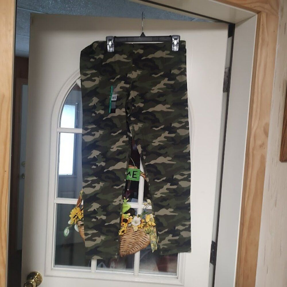 New No Boundaries Green Camo Ankle Leggings Size Junior XL 15/17